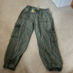 Super cute size large